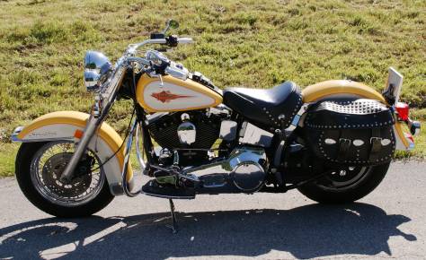 Harley Davidson FXST Yellow