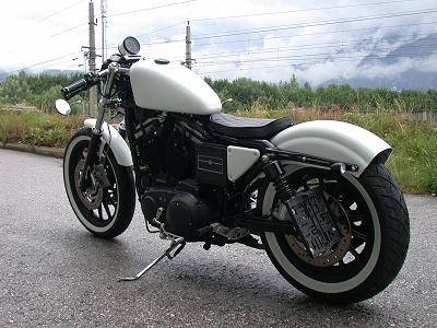 Harley Davidson XLH 883R 